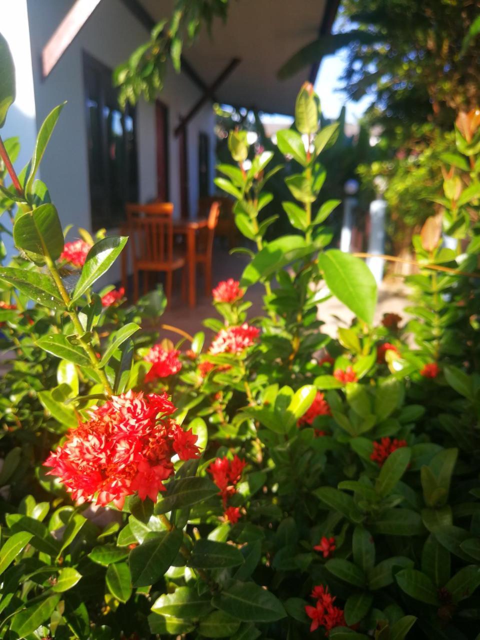 Weixiao Lanta Resort Ko Lanta Esterno foto